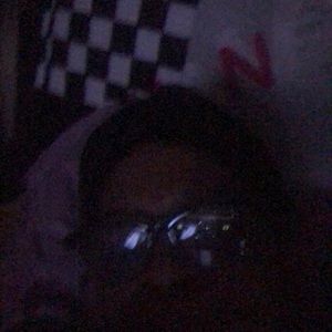 Meet your Posher, Ellaree